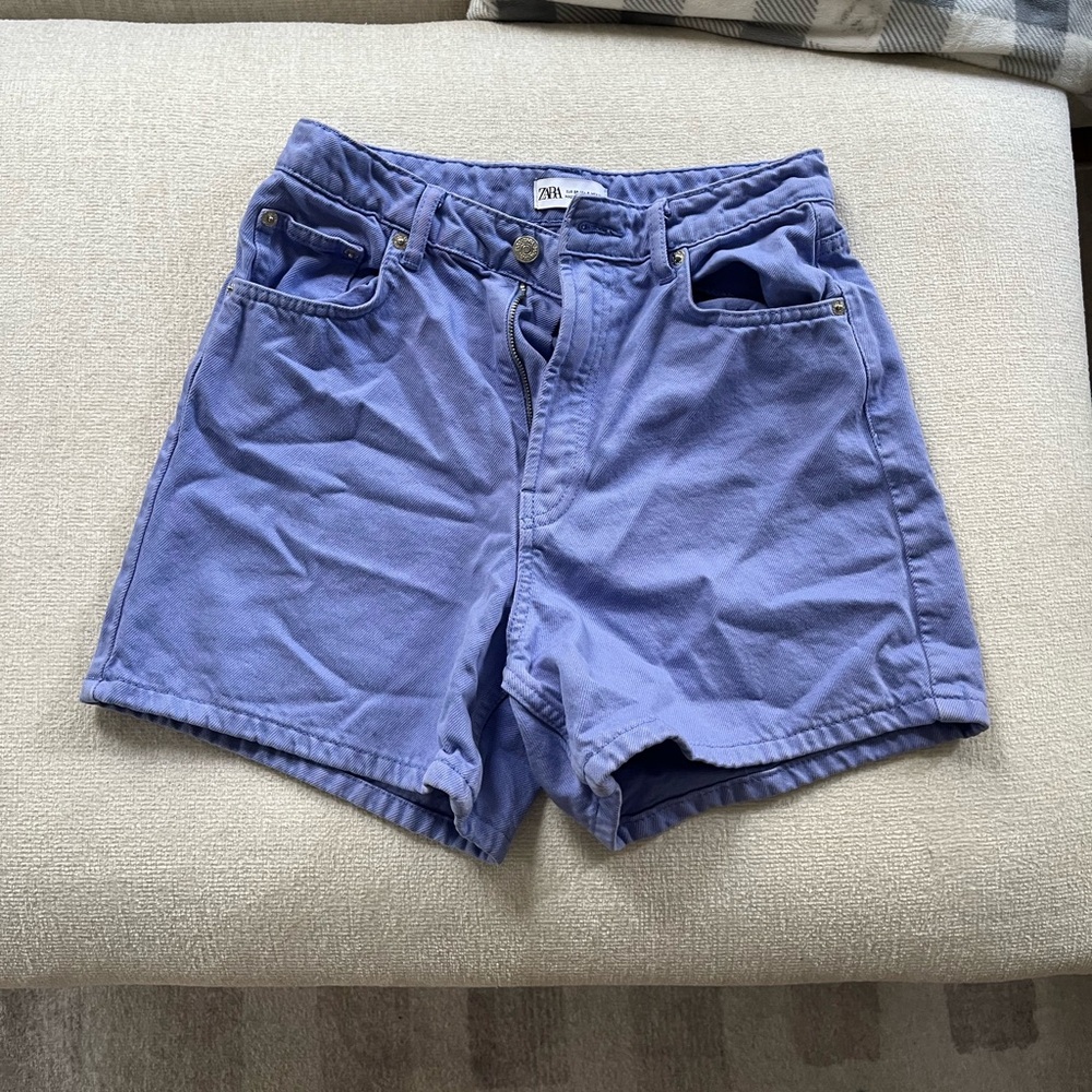 Zara purple shorts